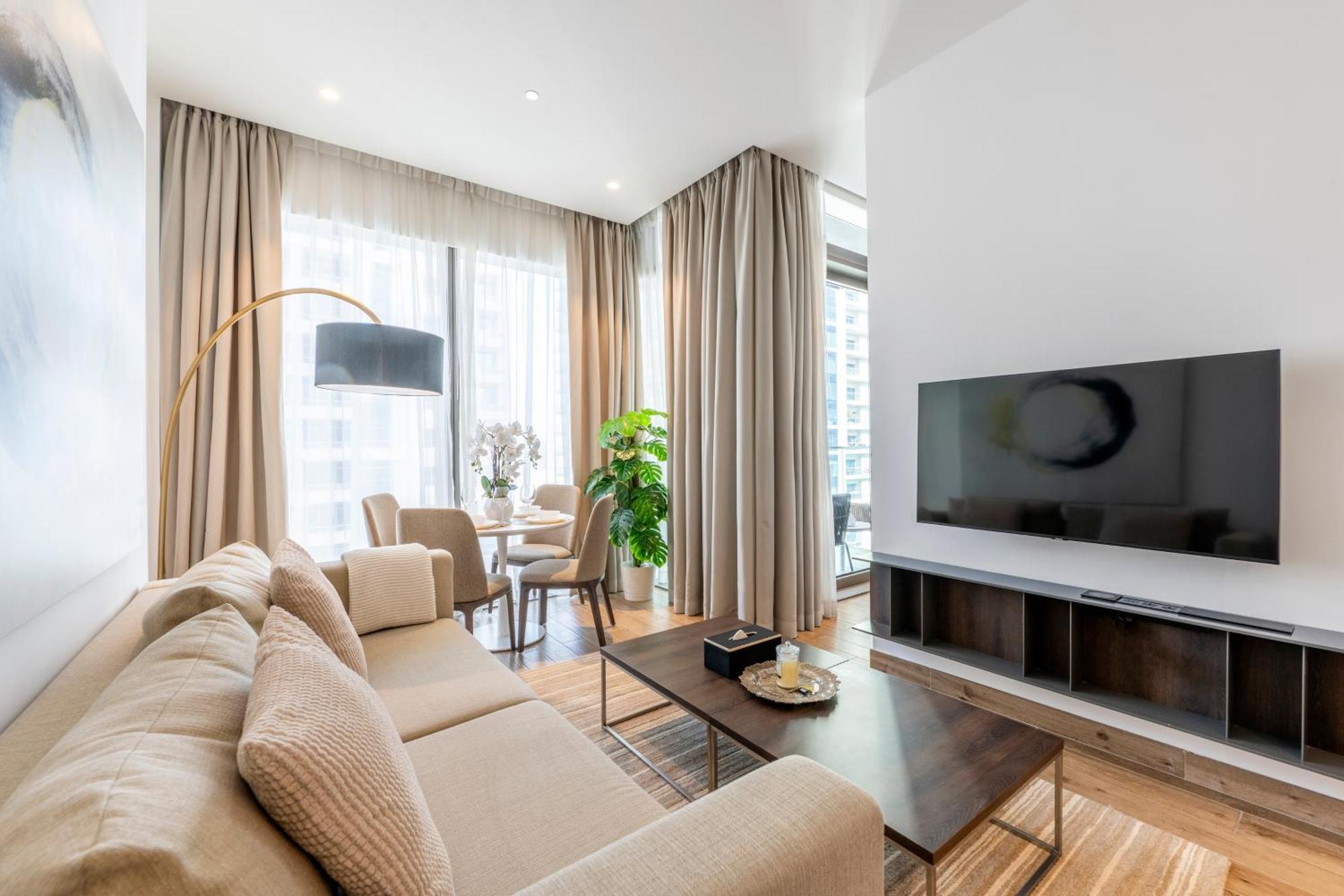 Jumeirah Marina Gate Residences Apartment *